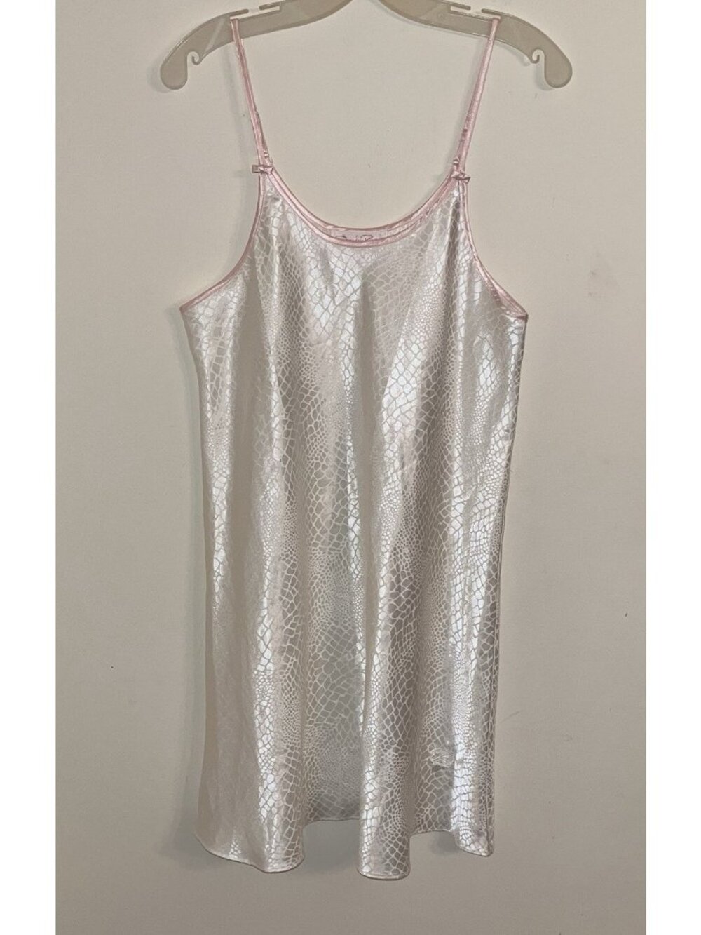 Oscar de la Renta PINK LABEL Chemise White Snake Skin Pattern Pink Straps Sz XL
